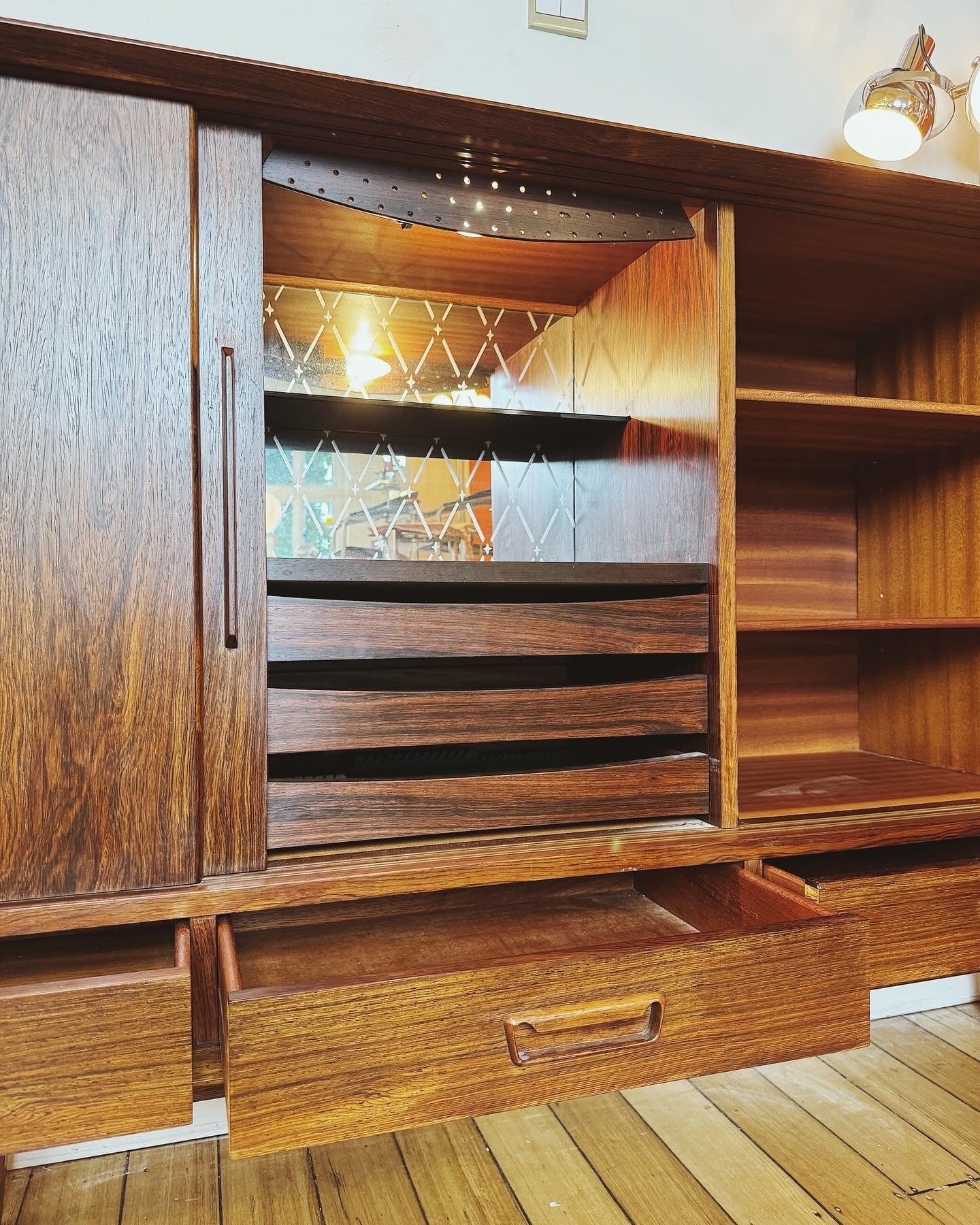BORGE SEINDAL / P. Westergaard Mobelfabrik Highboard