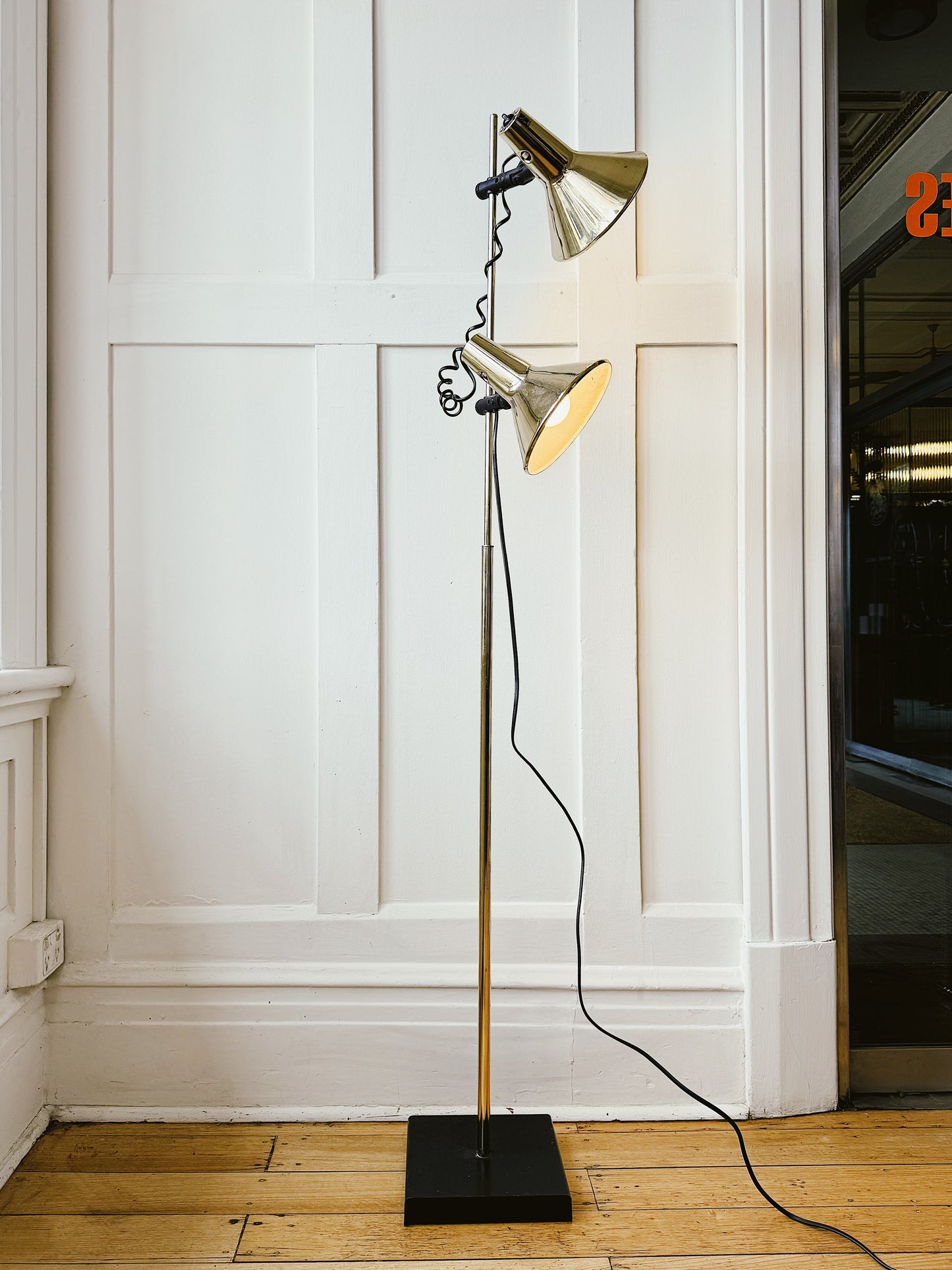 PLANET / Golden Model P Twin Spot Floor Lamp