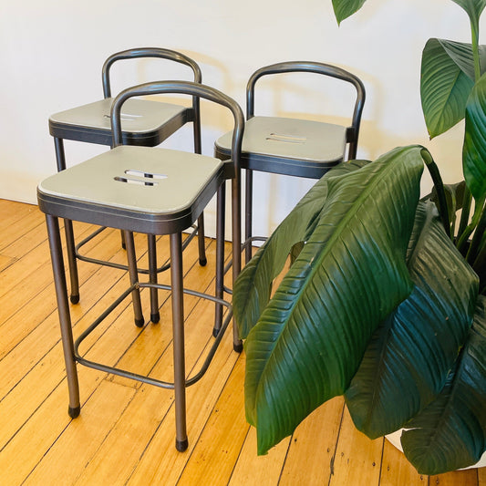 KARTELL / Mauna-Kea high stool by Vico Magistretti