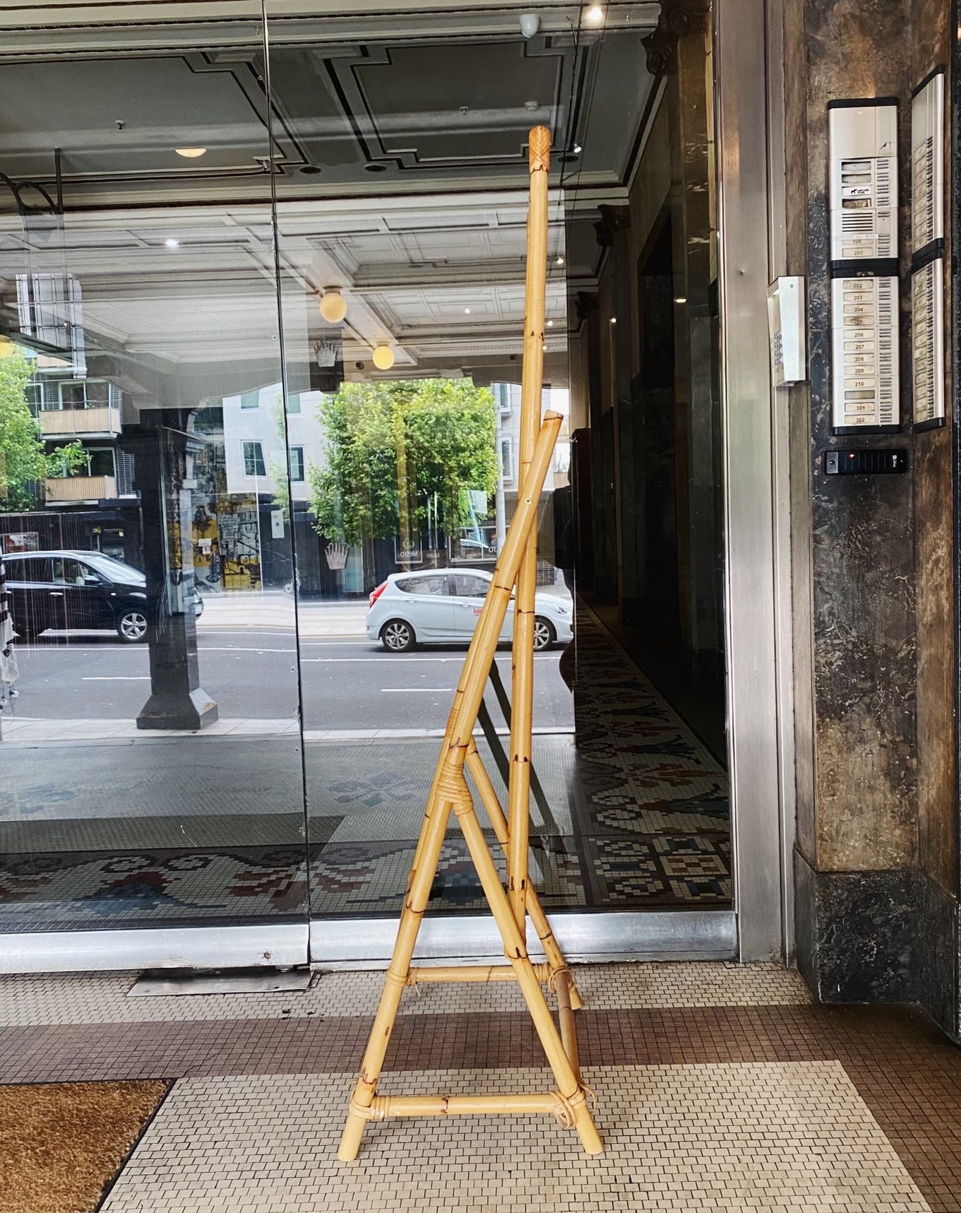 VINTAGE / Bamboo Cane Standing Dressing Mirror