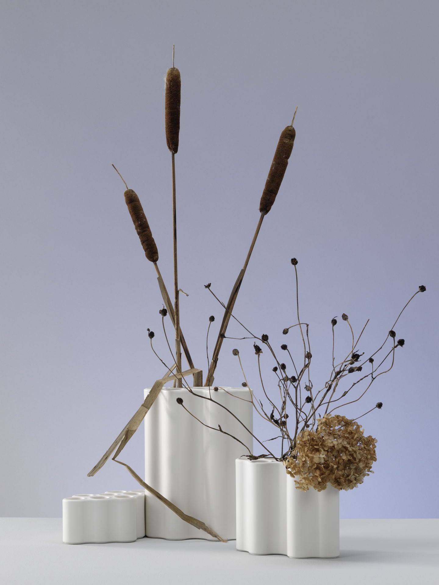 VITRA / Nuage Vases - Mat Ceramic White - 3 Sizes