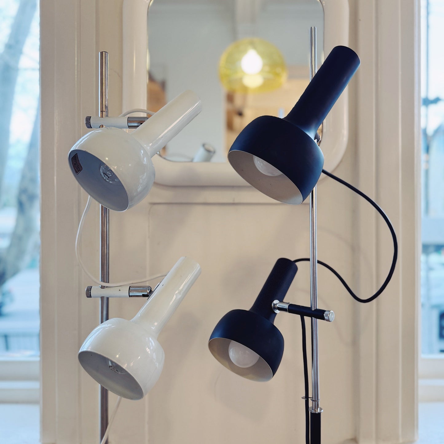 OSLO AUSTRALIA / Dual Head Floor Lamp - Matte Black