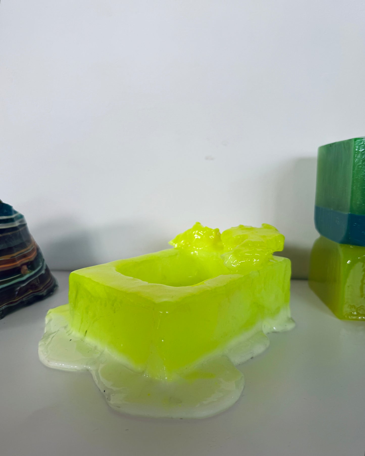 PRIMARY RESINWERKS / Melt Resin Vessel / Yellow