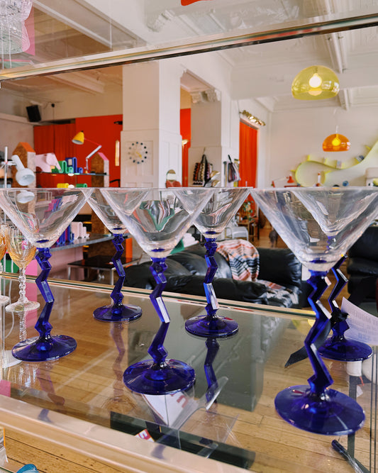 POST MODERN / Vintage 1980s Zig Zag Martini Glasses