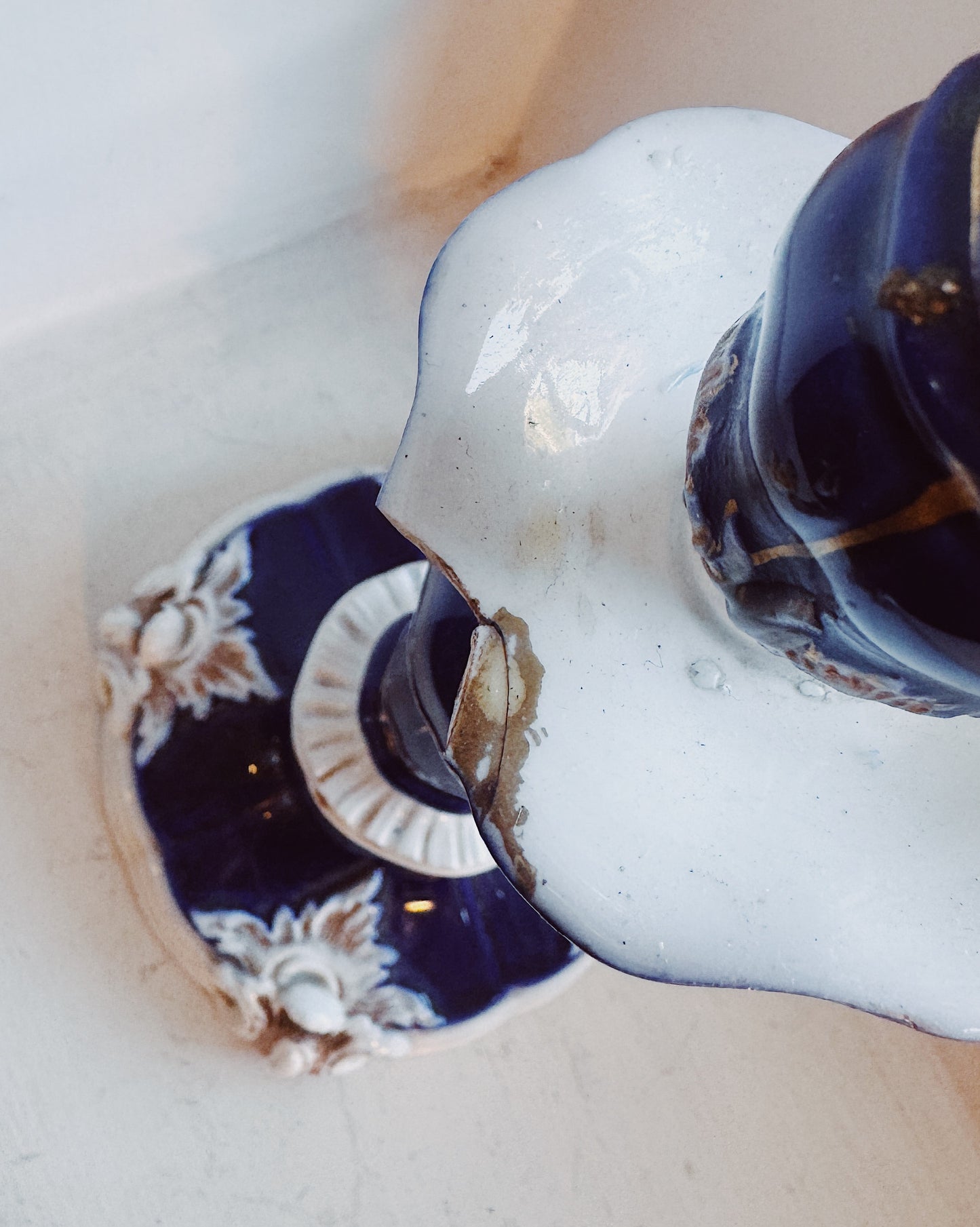 MEISSEN / 19th Century Antique German Porcelain Candlestick