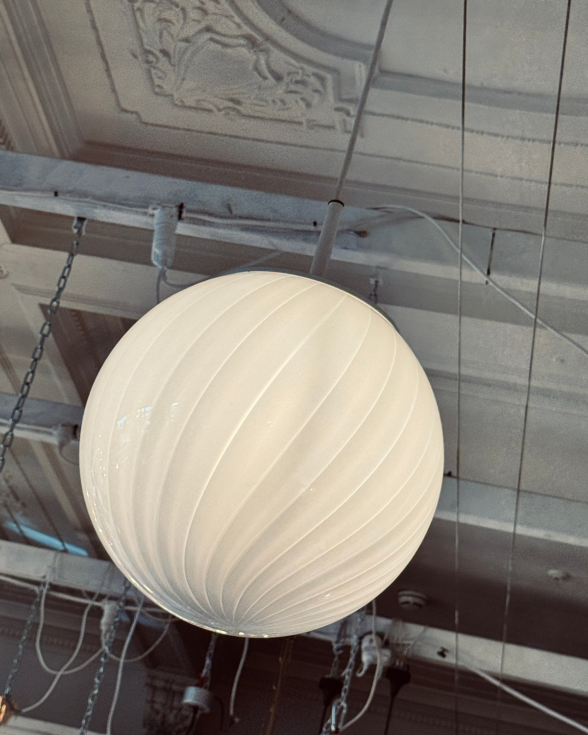 VINTAGE / Venetian Swirled Glass Pendant Light