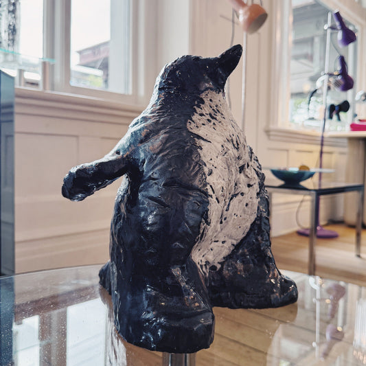 1970s / Earthenware Penguin Sculpture w/Glaze