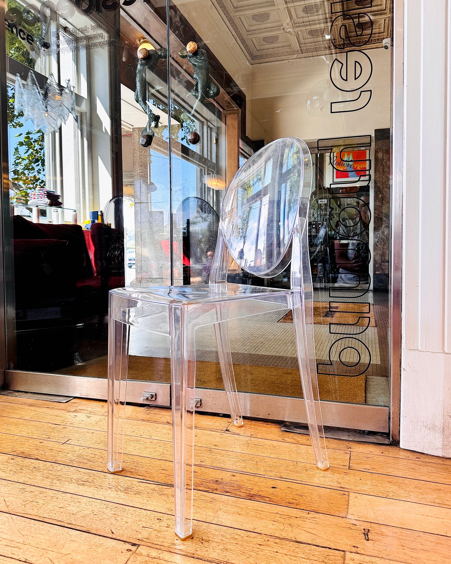 UNNEW / Kartell Victoria Ghost Chair - Clear