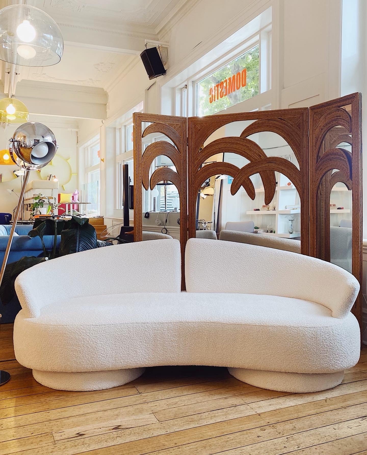 FANTASY #427 / Serpentine Cloud Style Sofa in Ivory Boucle