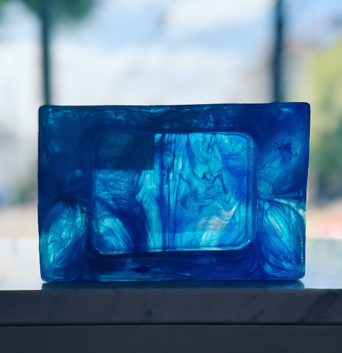 RESIN / Vessel / Handmade / Deep Blue