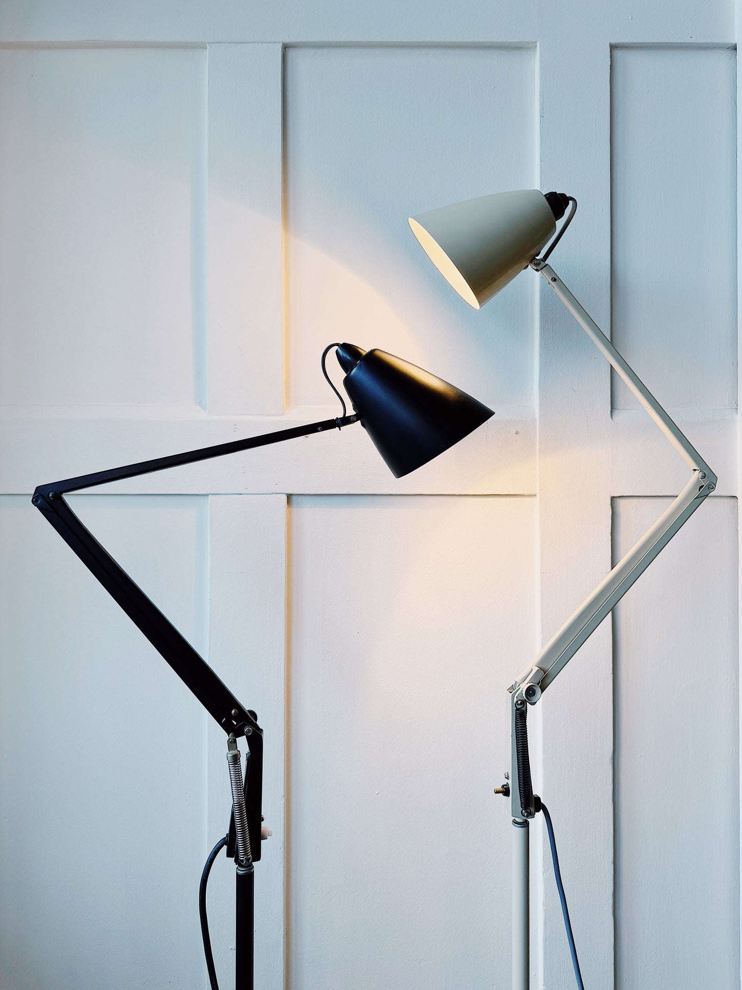 PLANET / Studio K Floor Lamp - Black