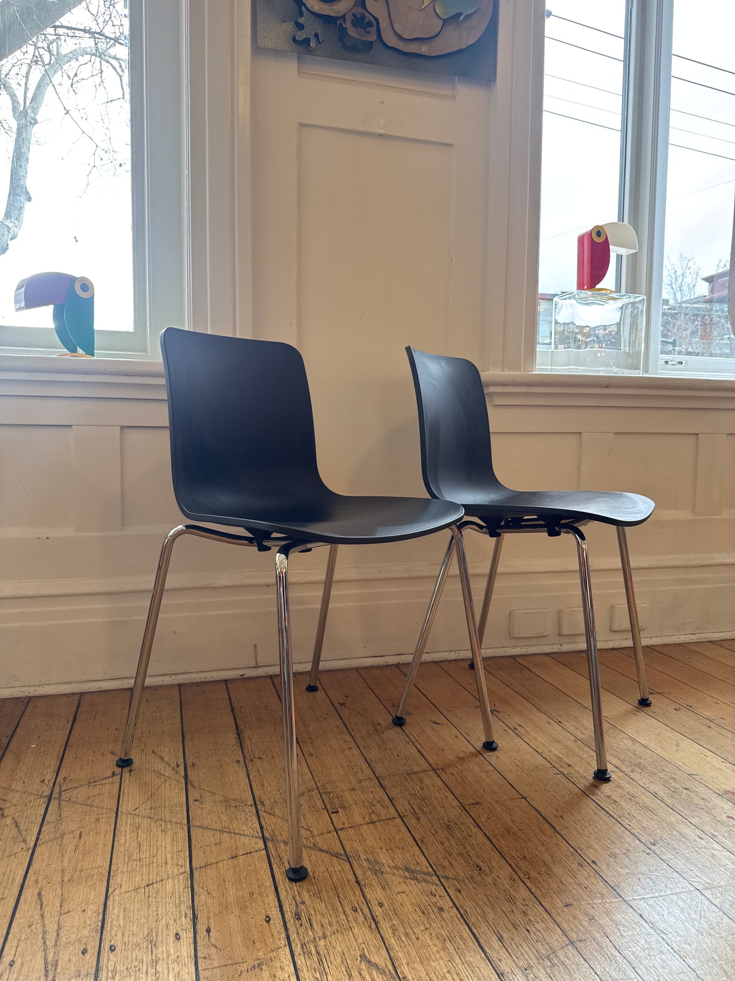 VITRA TAKEOVER / Hal Chair by Jasper Morrison, 2010/2014 - Basic Dark