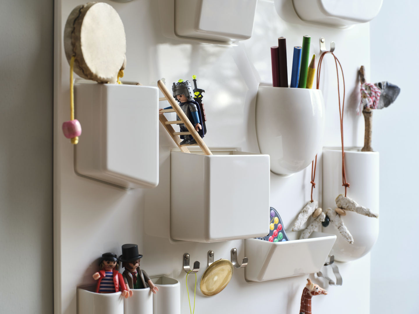 VITRA / Uten.Silo RE I by  Dorothee Becker - White