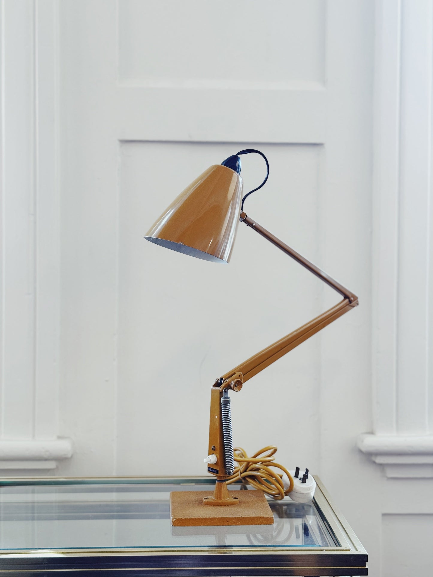 PLANET / Studio K Desk Lamp - Brioche