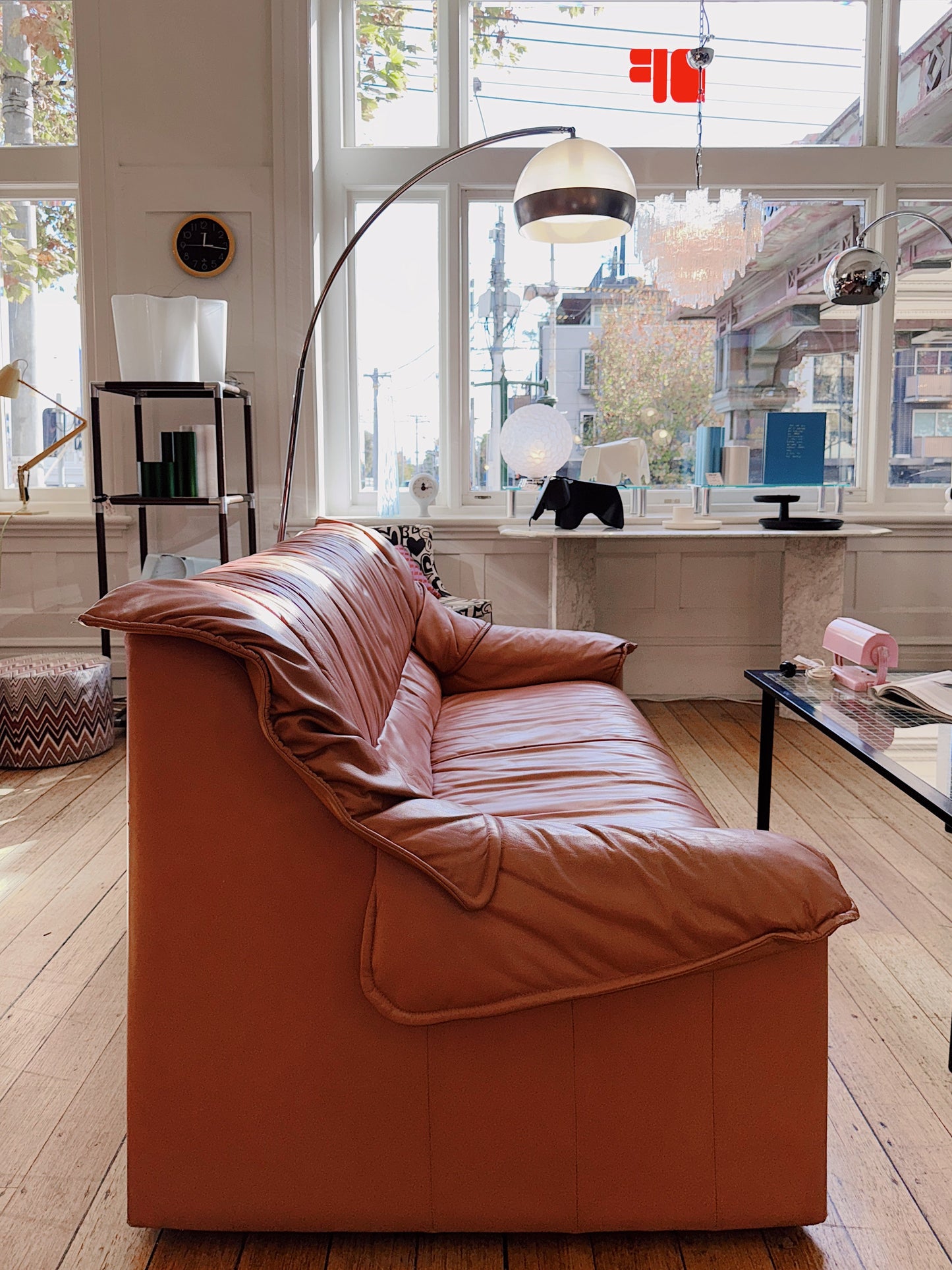 VINTAGE / Italian Post Modern Sofa - Dusty Pink