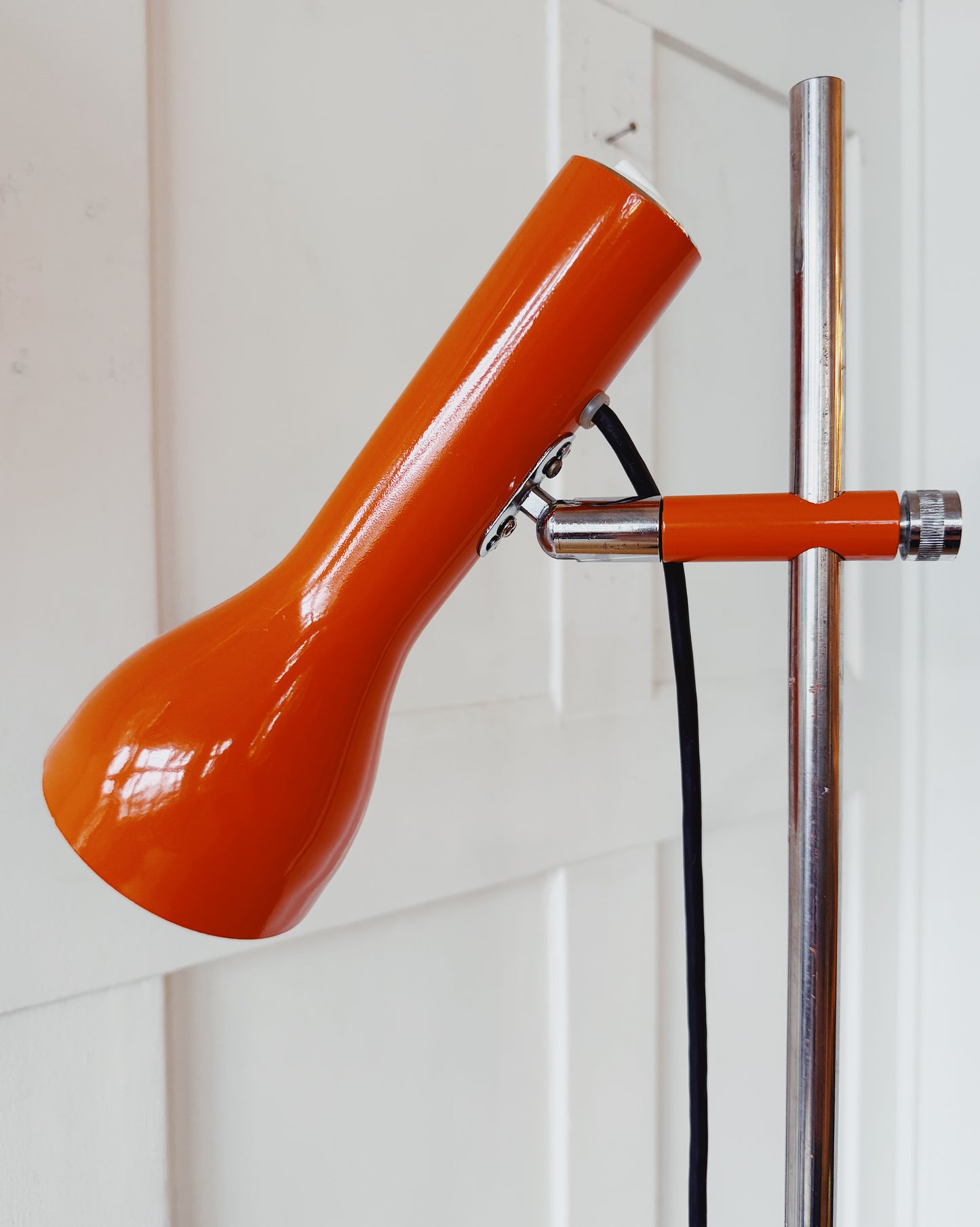 OSLO AUSTRALIA / Single Head Floor Lamp - Orange