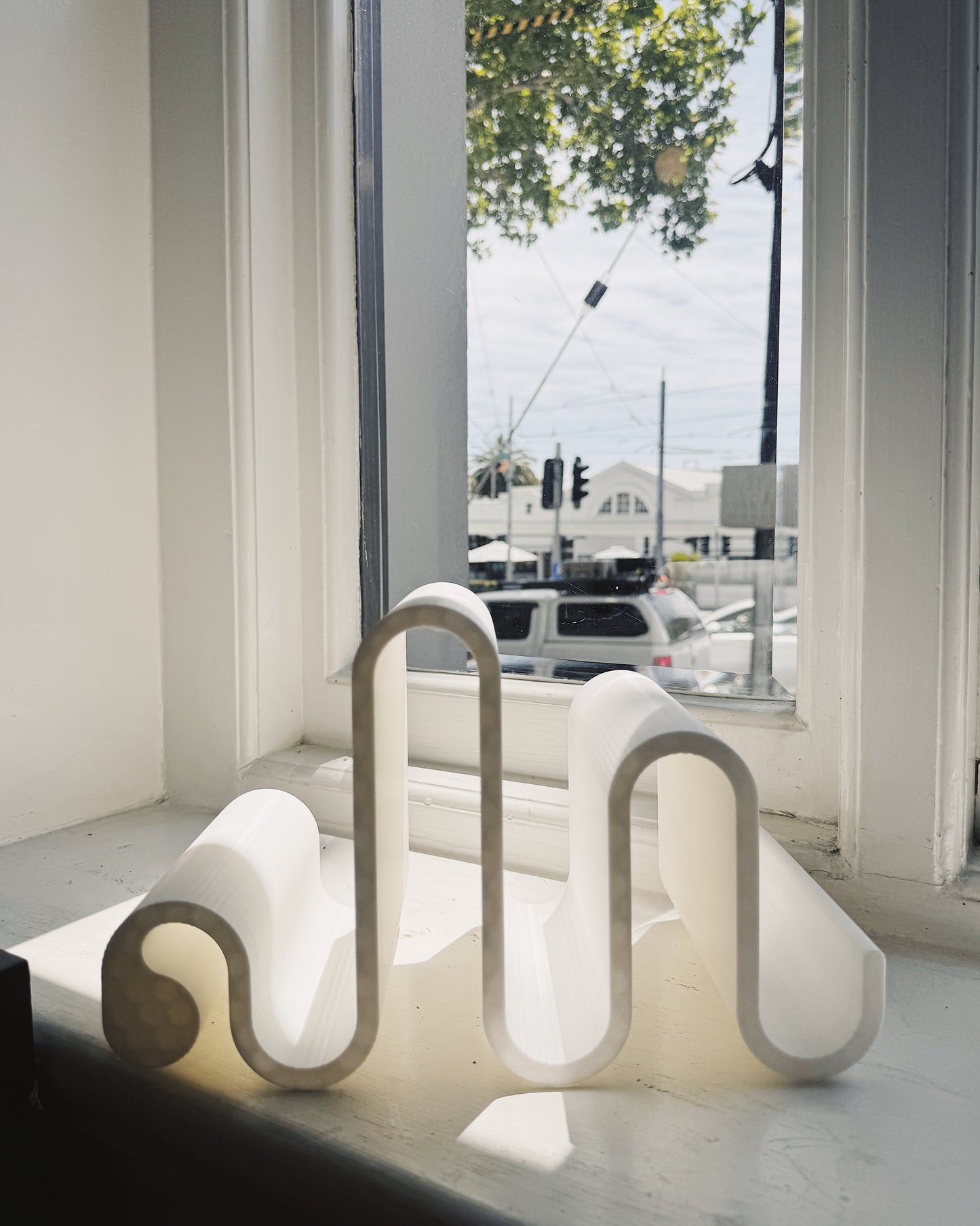 PRIMARY RESIDENCE / Apostrophus Bookstand Large - White