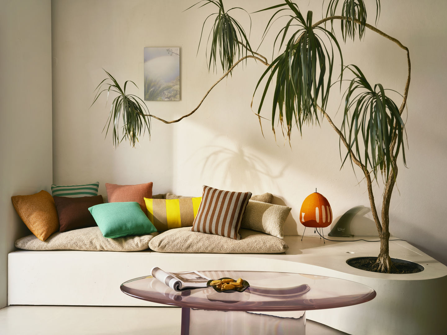 AKARI / 1AY Table Light by Isamu Noguchi