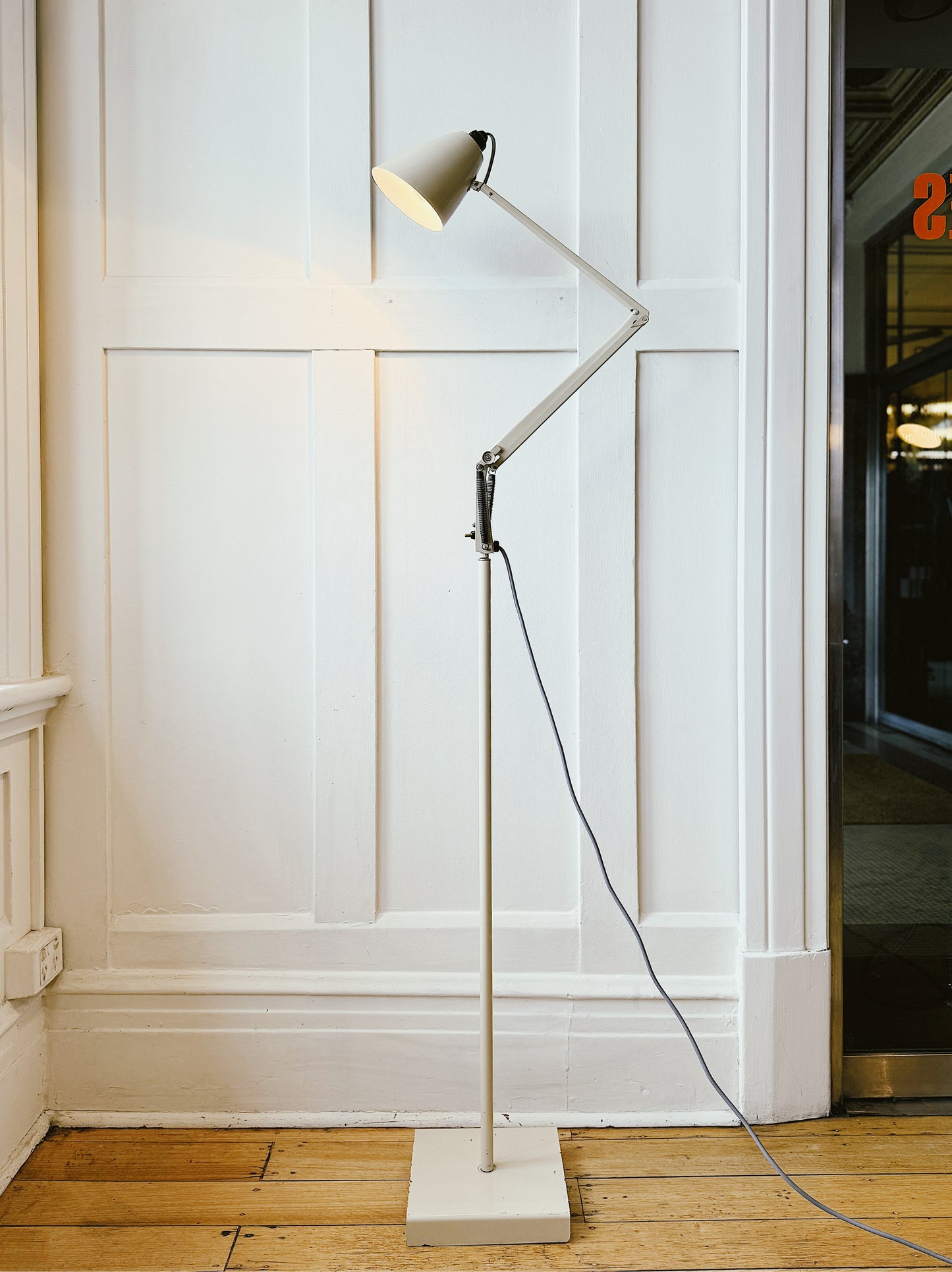 PLANET / Studio K Floor Lamp - Beige