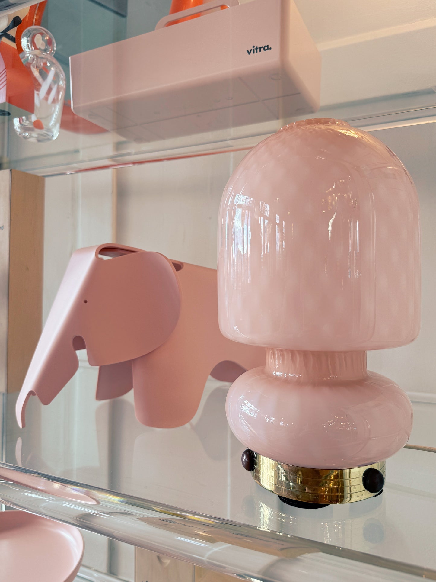 VINTAGE / Pink Mottled Glass Lamp w/Brass Base