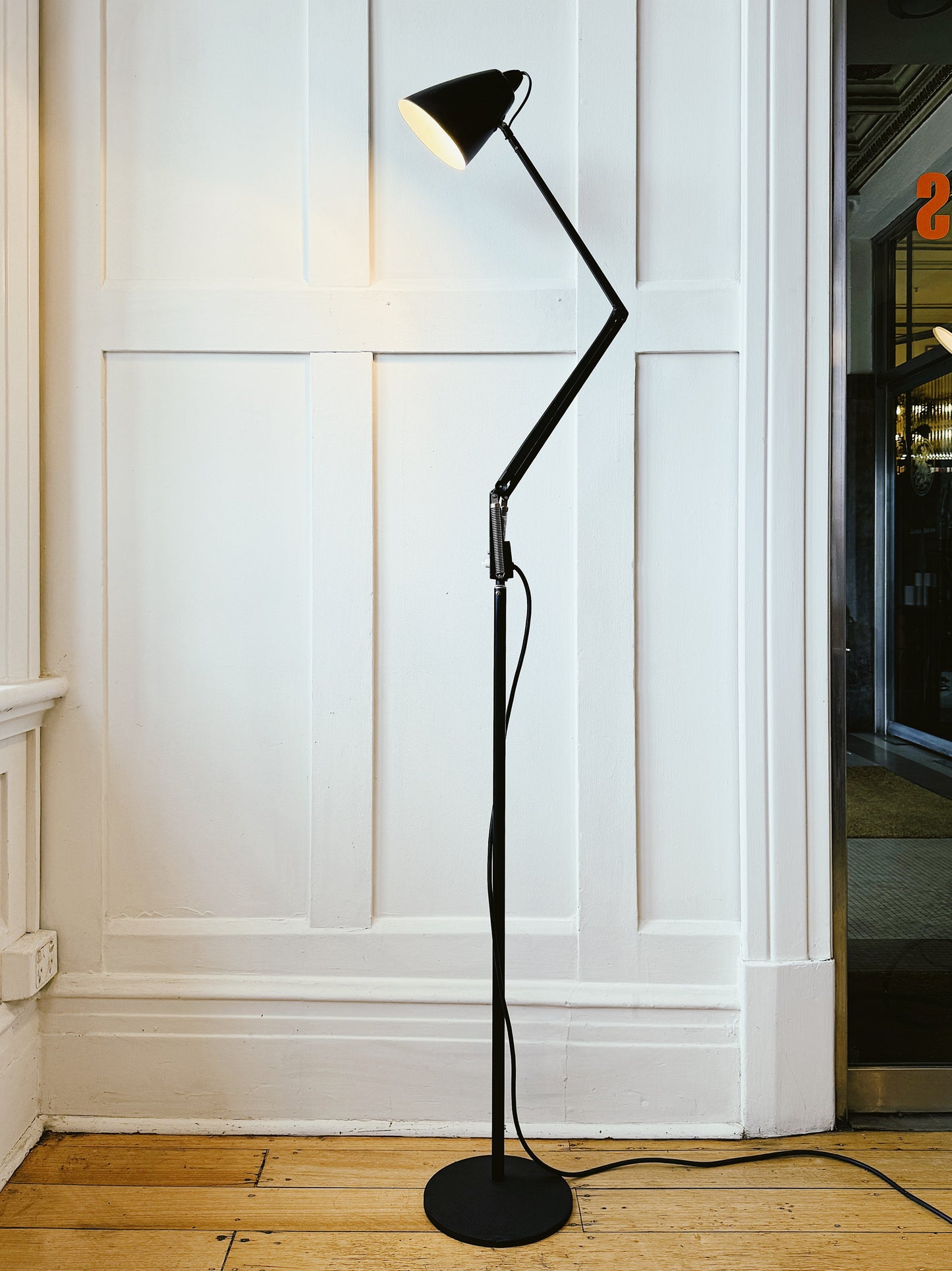 PLANET / Studio K Floor Lamp - Black