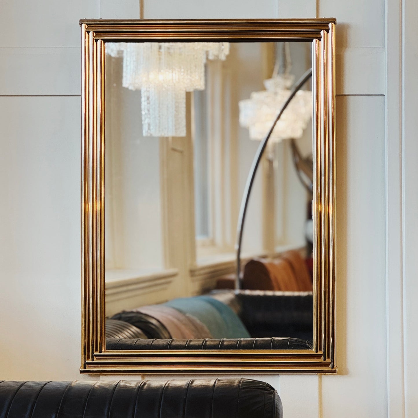 VINTAGE / Italian Gold Frame Mirror