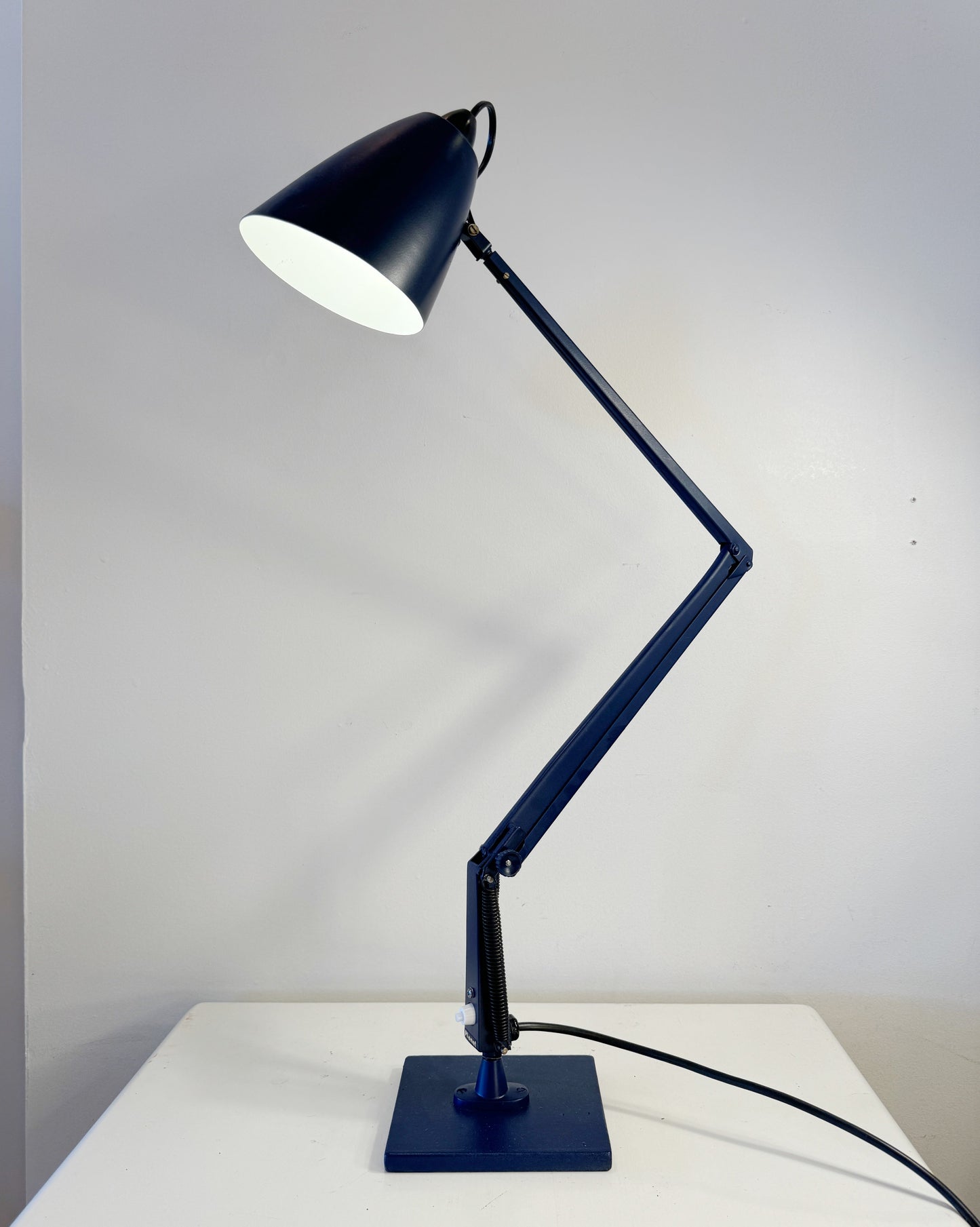 PLANET / Studio K Desk Lamp - Navy