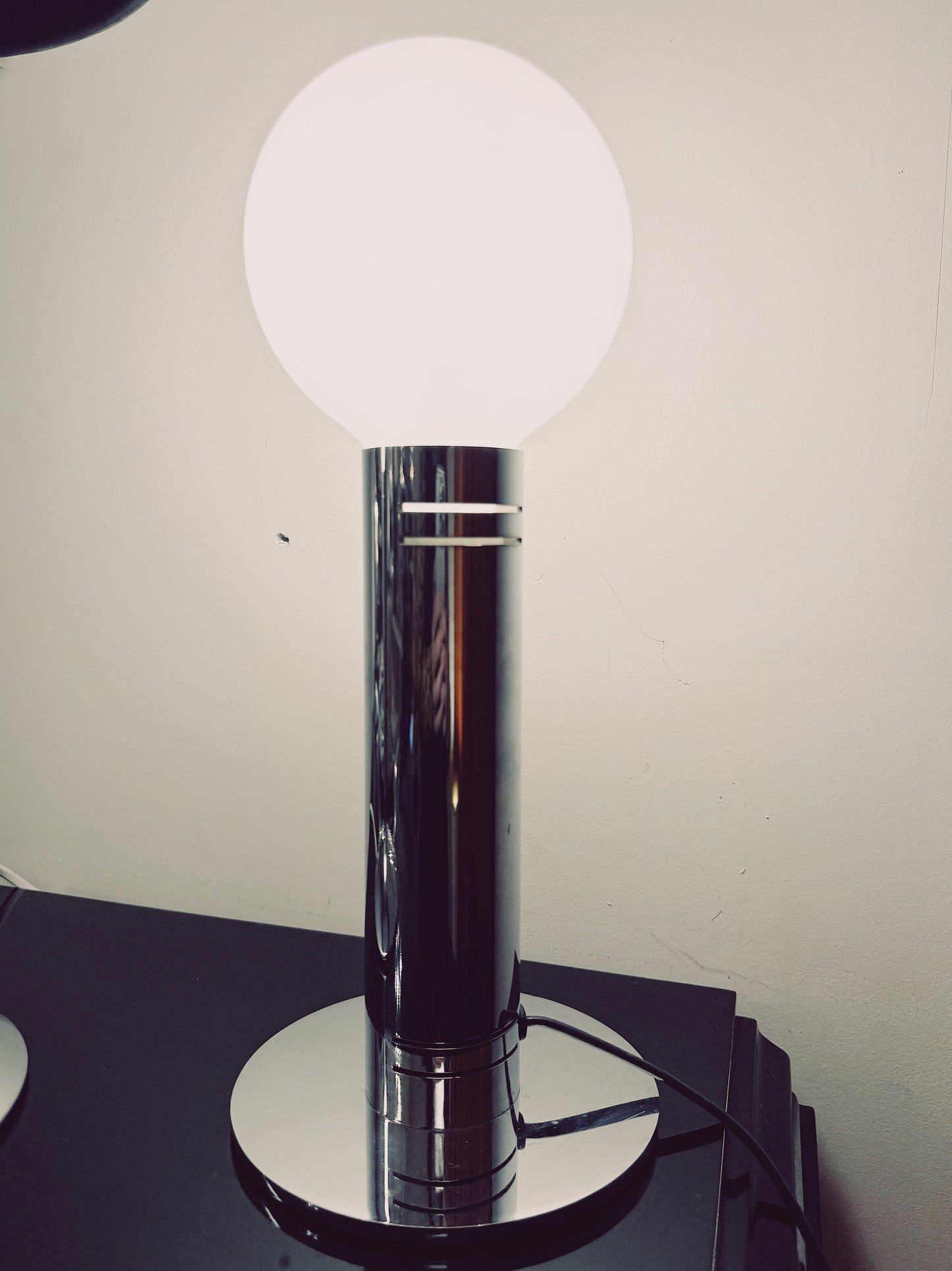 VINTAGE / Chrome Pillar Lamp w/Frosted Globe