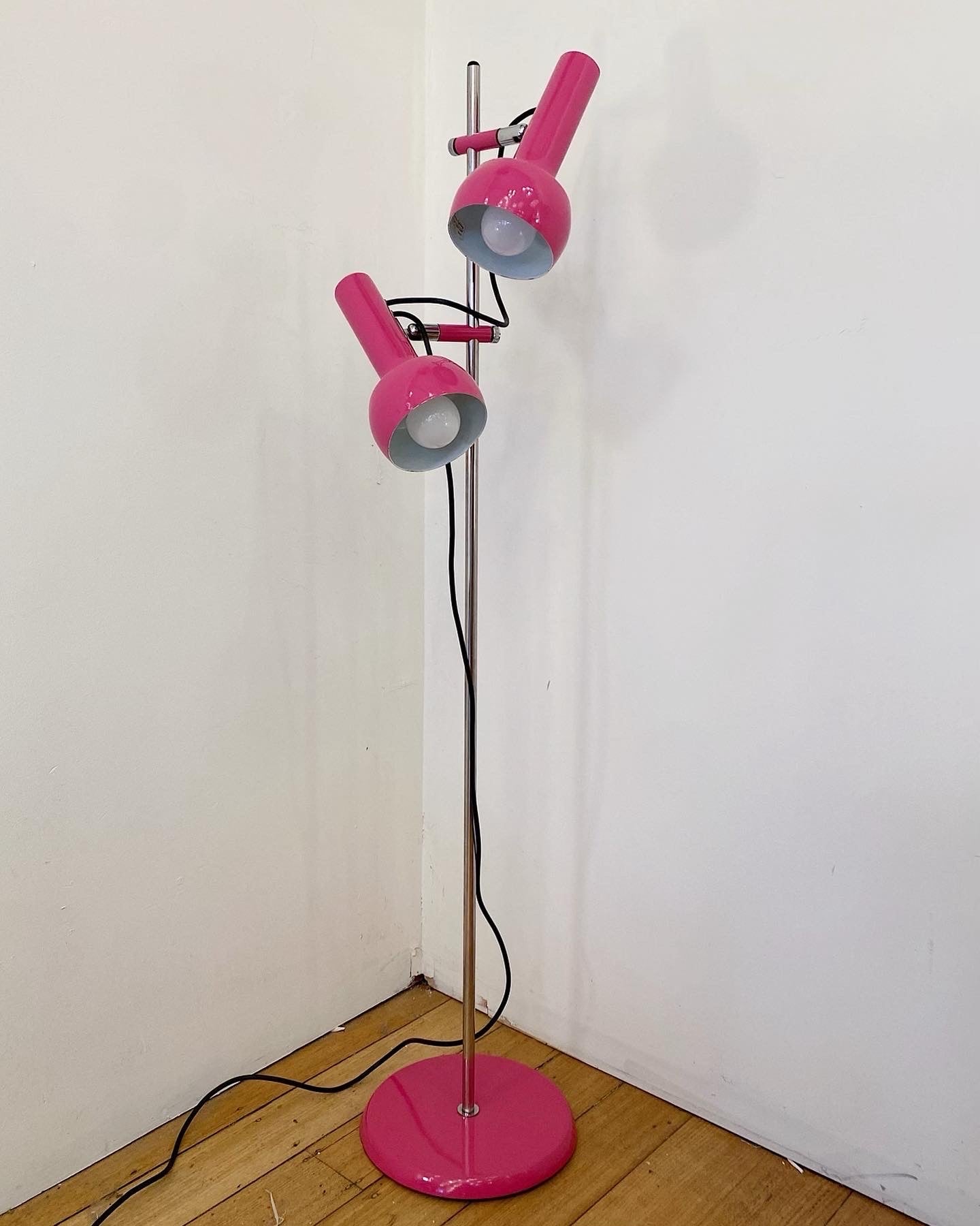 OSLO AUSTRALIA / Dual Head Floor Lamp - Pink