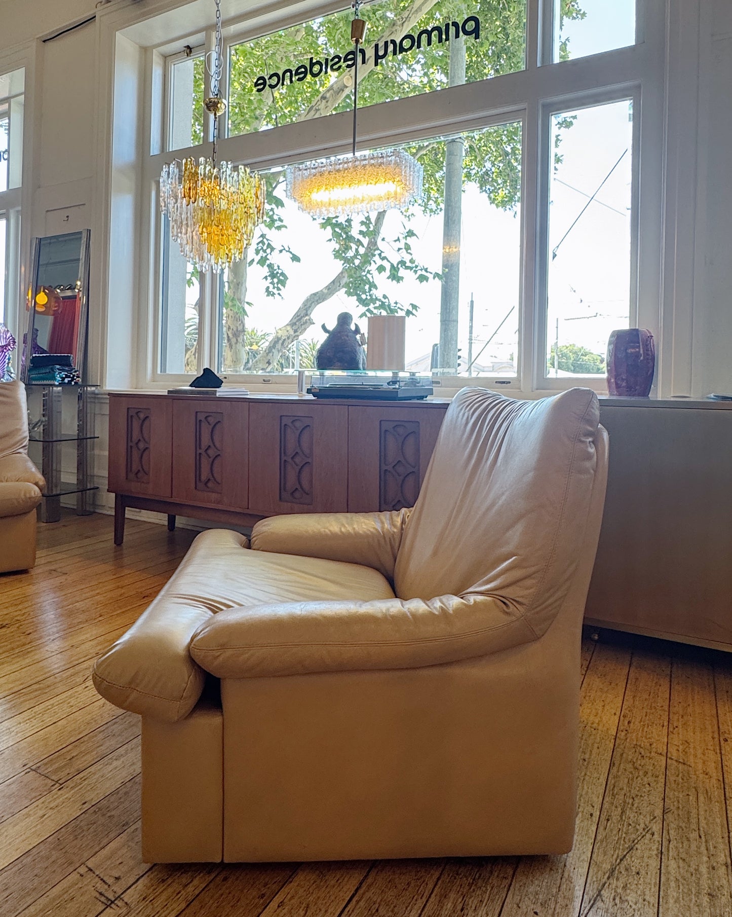 VINTAGE / Soft Tan Leather 3-Seater