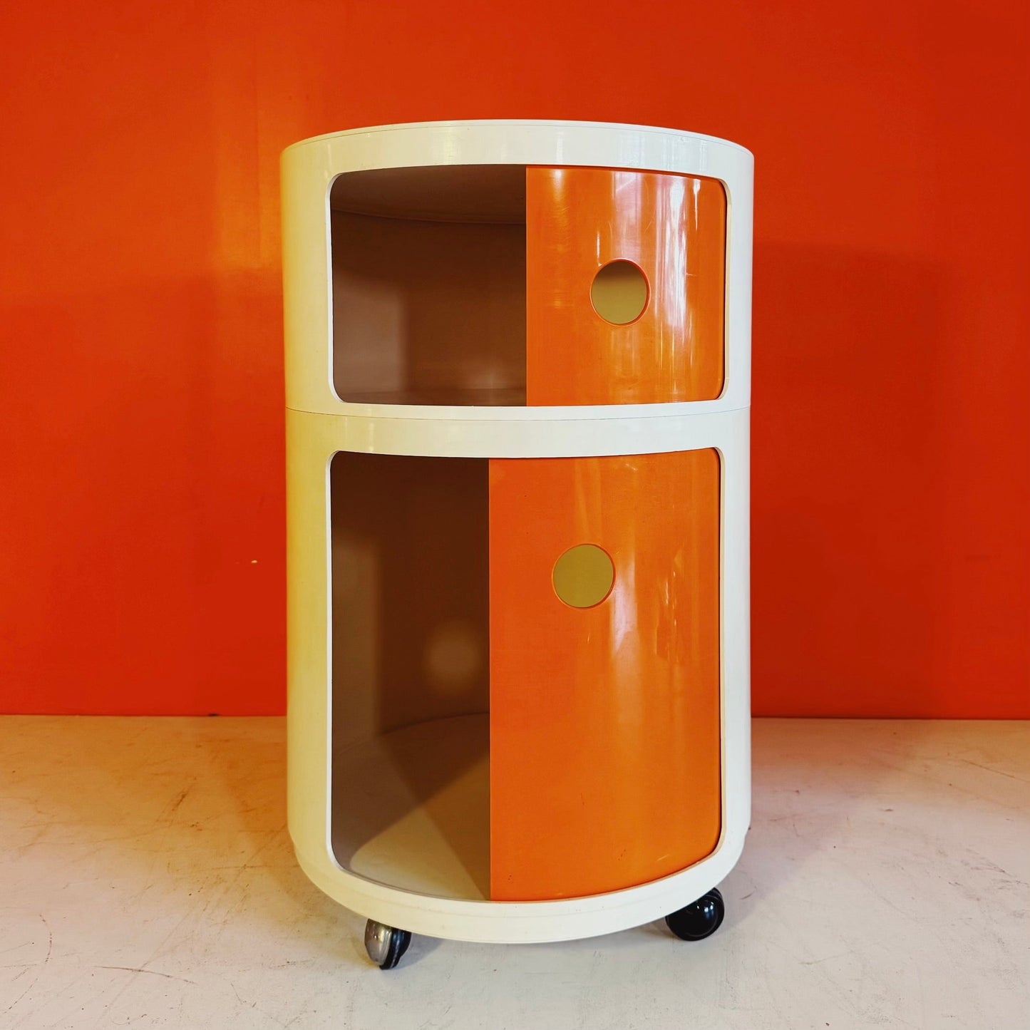 KARTELL / 1960s Vintage Orange & Cream Componibili by Anna Castelli Ferrieri
