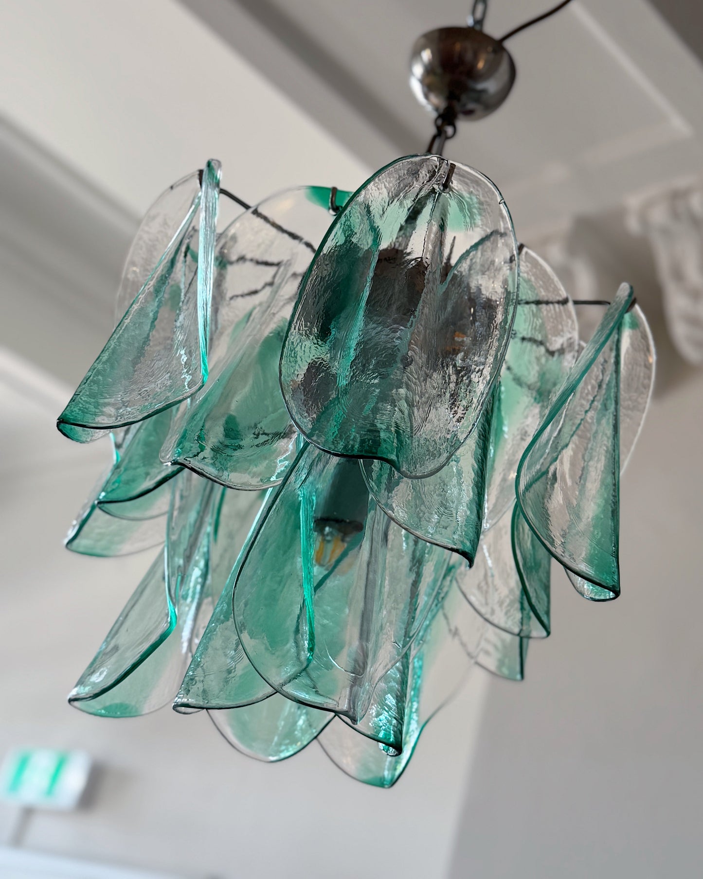 MAZZEGA / Murano Leaf Chandelier w/Clear & Green Prisms