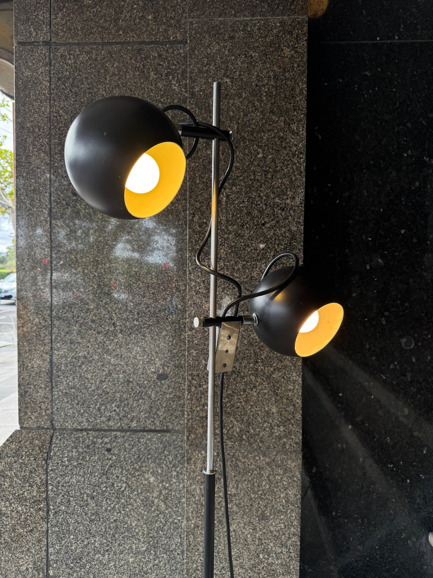 VINTAGE / Space Age Eyeball Floor Lamp