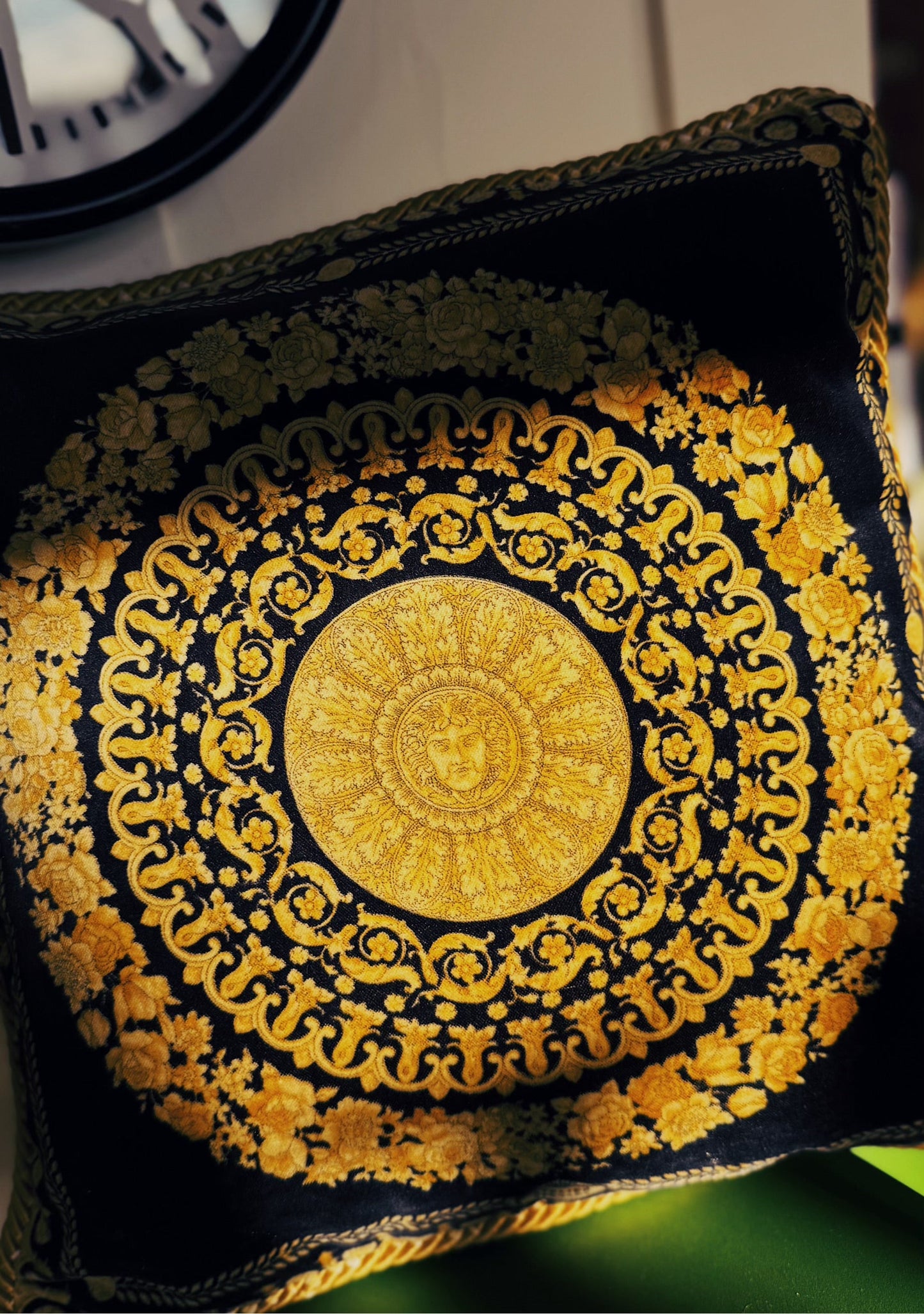 VERSACE / I ♡ Baroque Silk Floral Medusa Cushions