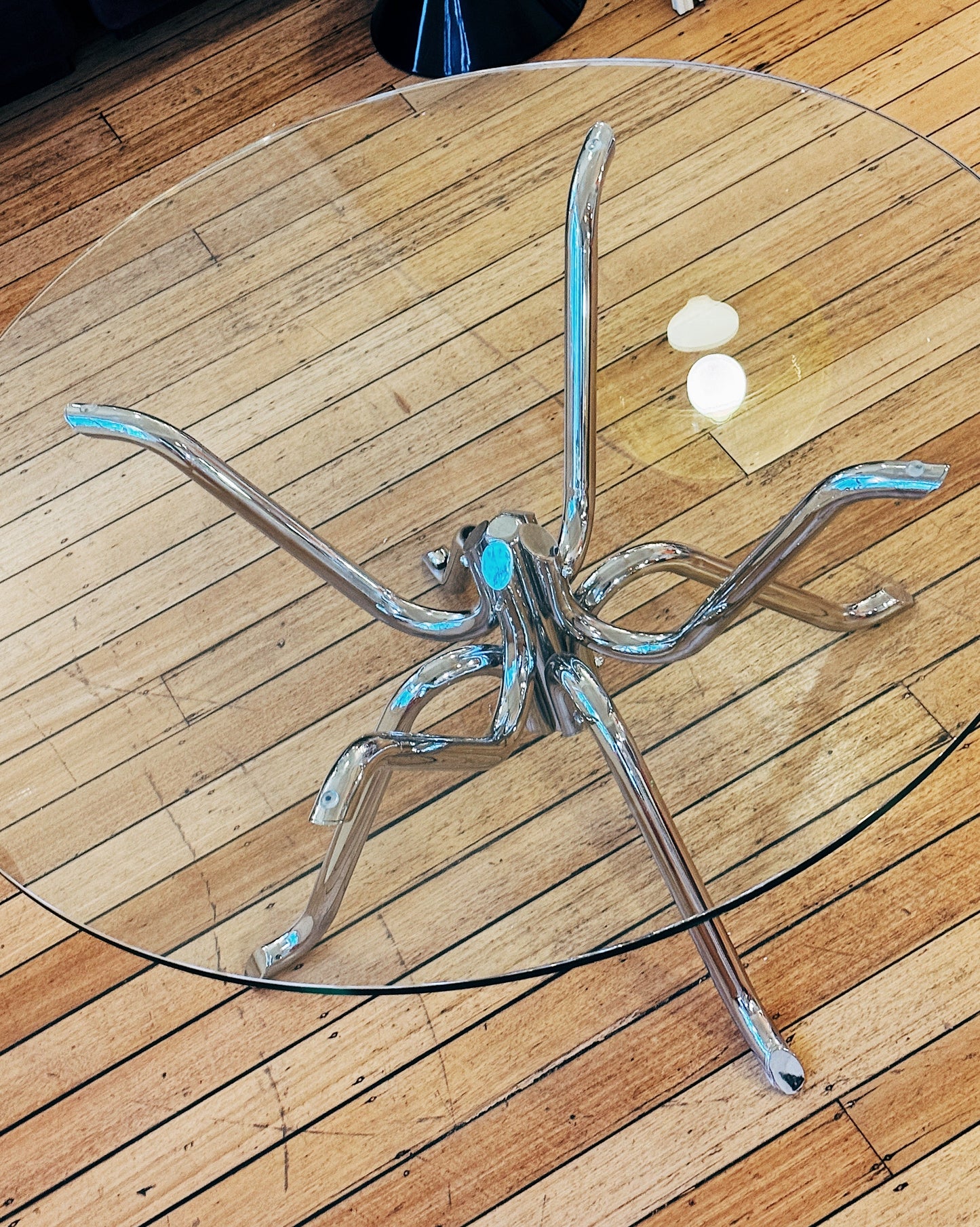 VINTAGE / 1970s Octopus Chrome Dining Table