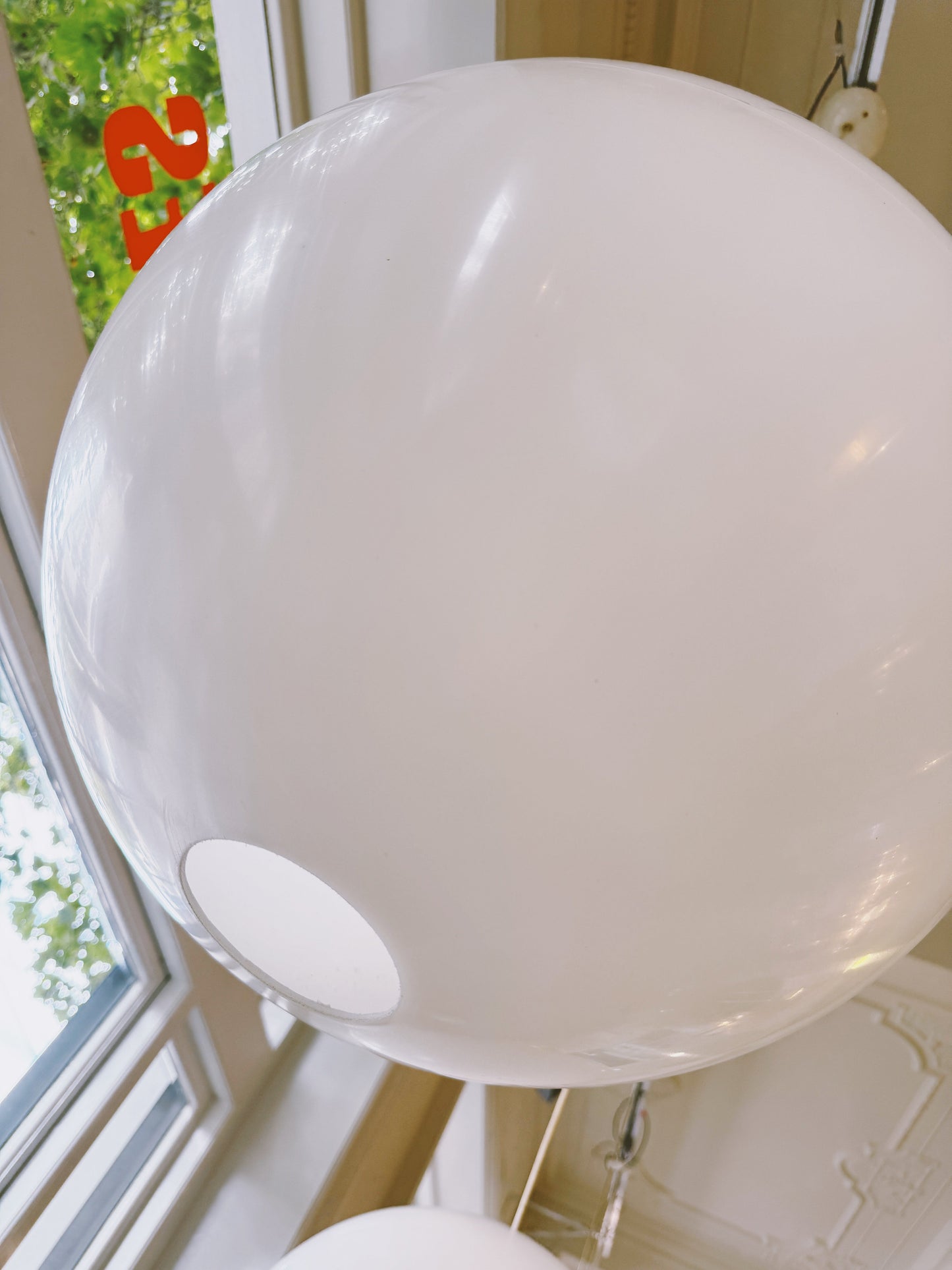 VINTAGE / 1970s Acrylic Sphere Pendants - White