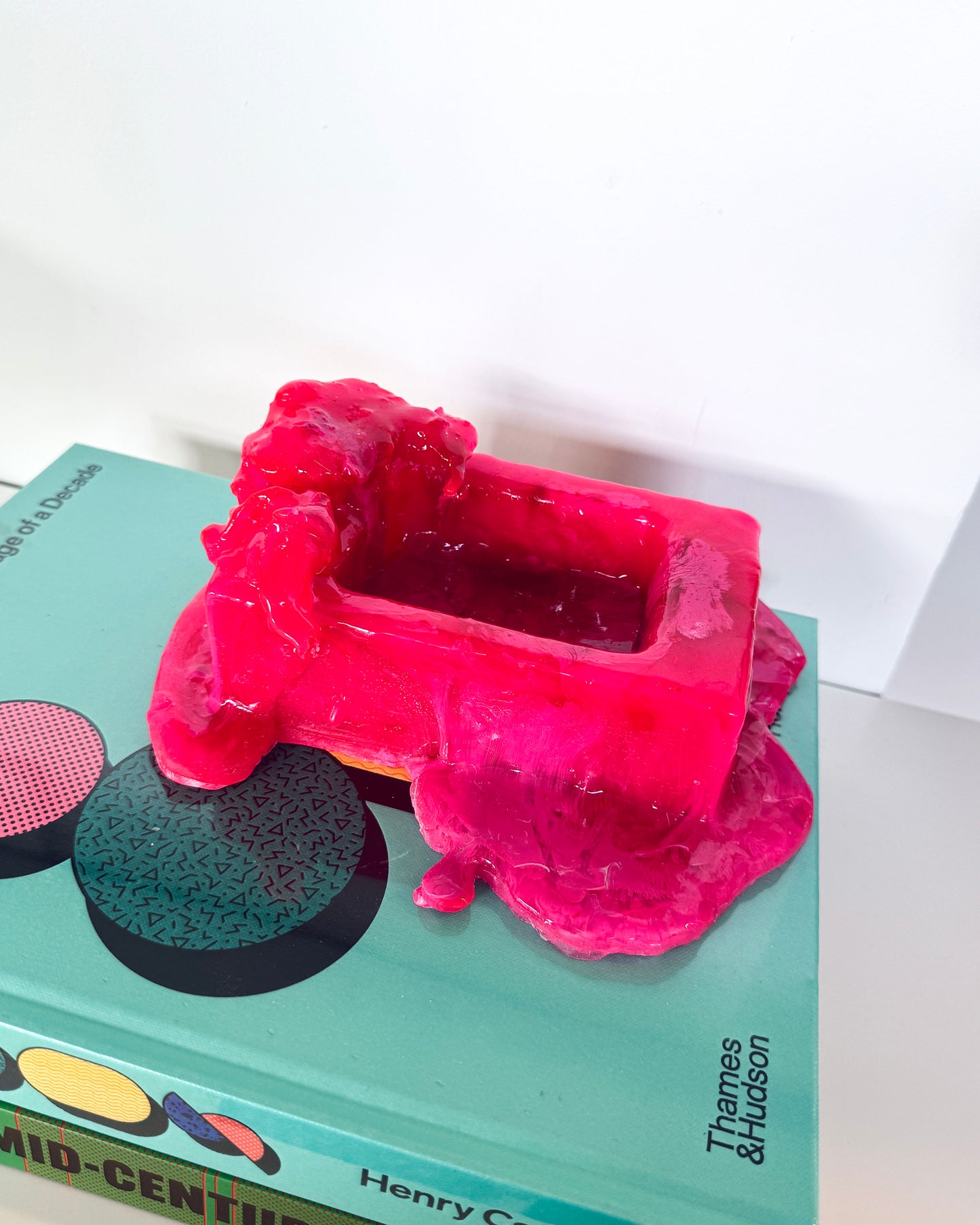PRIMARY RESINWERKS / Melt Resin Vessel / Pink