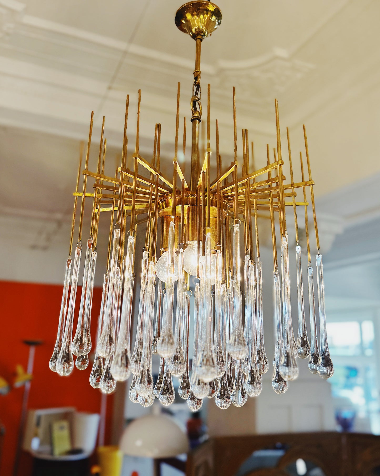 SCIOLARI STYLE / Italian Raindrop Chandelier