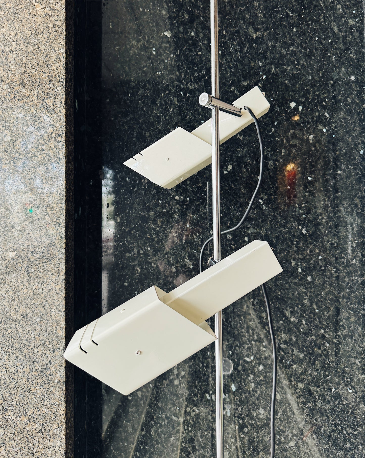 OSLO / 1980s Ivory Space Age Dual Head Floor Lamp