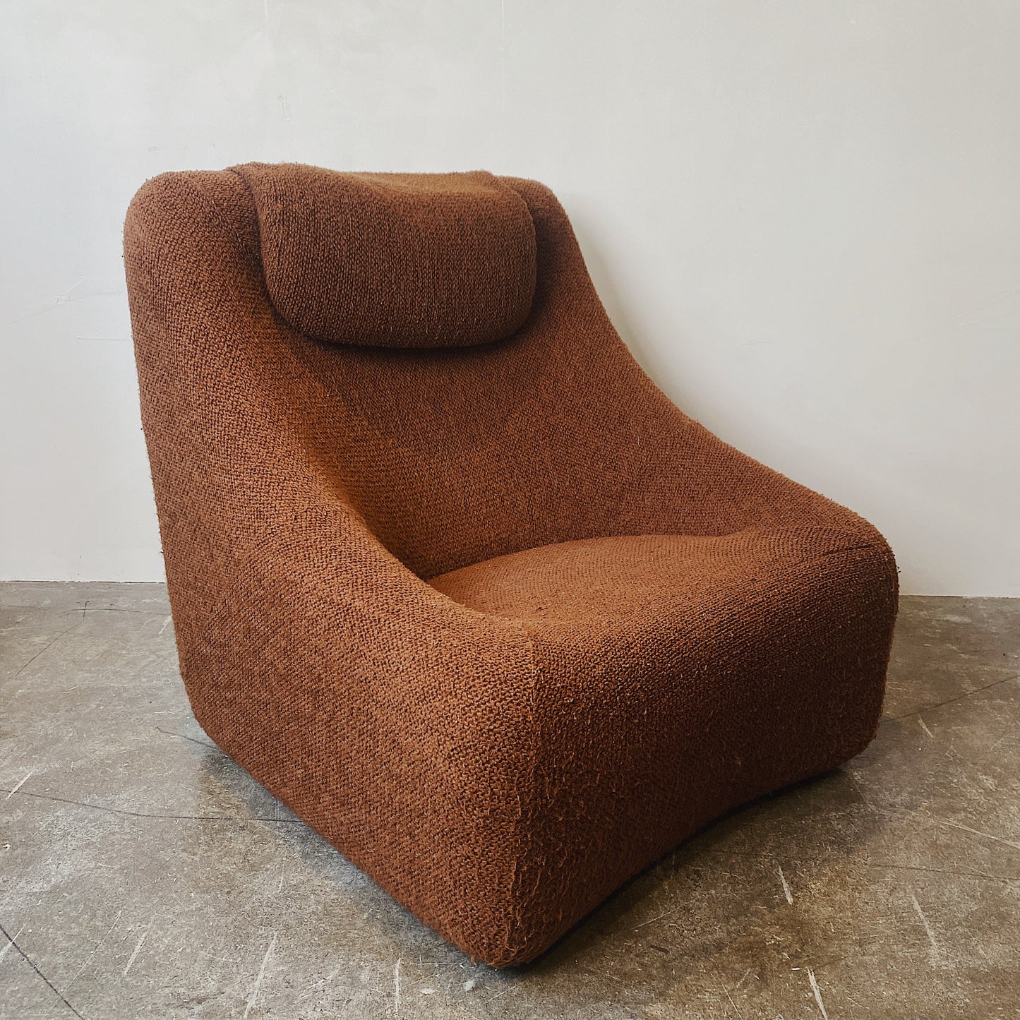 FANTASY #162 / Featherston Sofa Chair / Chocolate