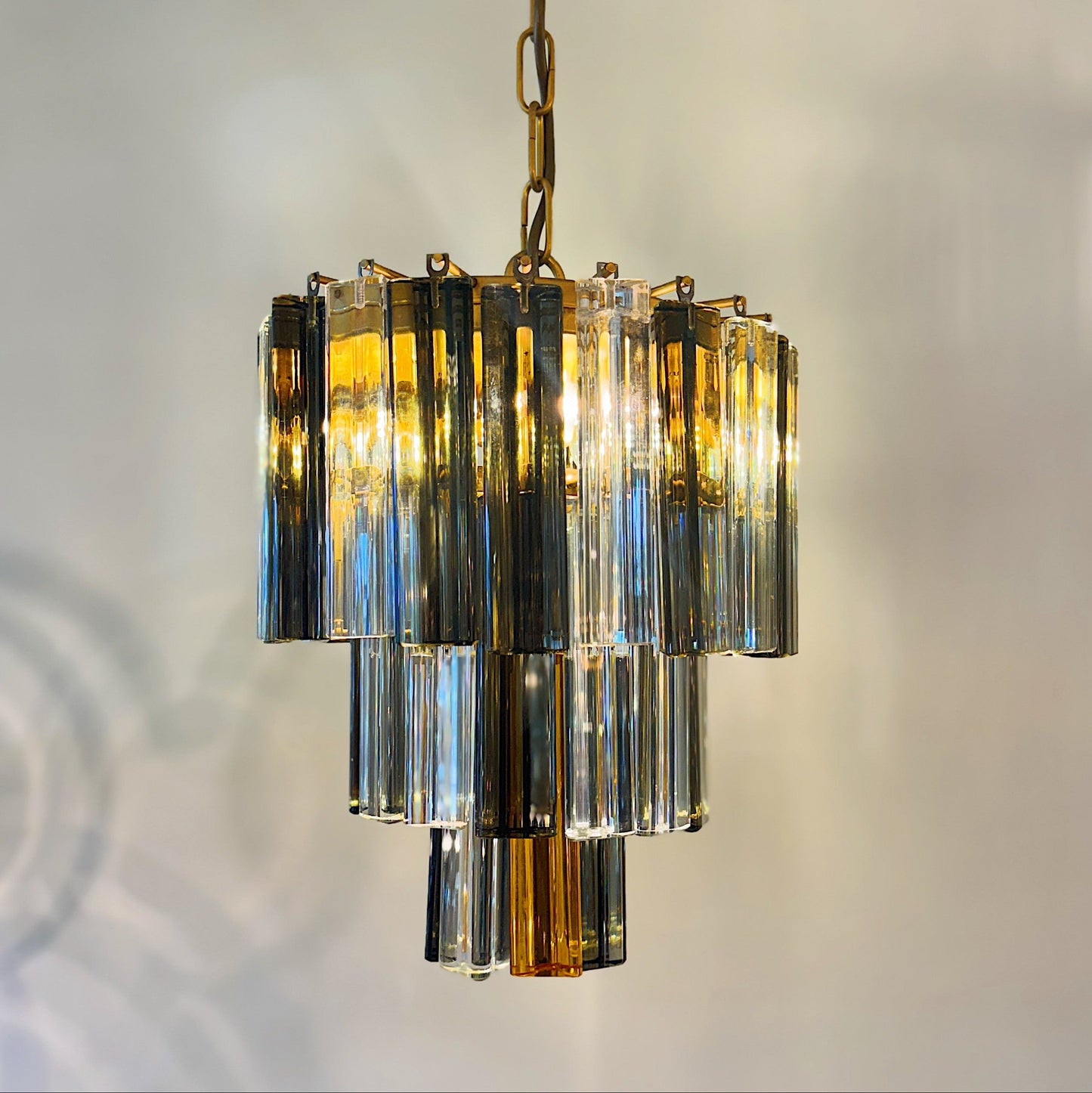VINTAGE / Baby Tiedri Chandelier