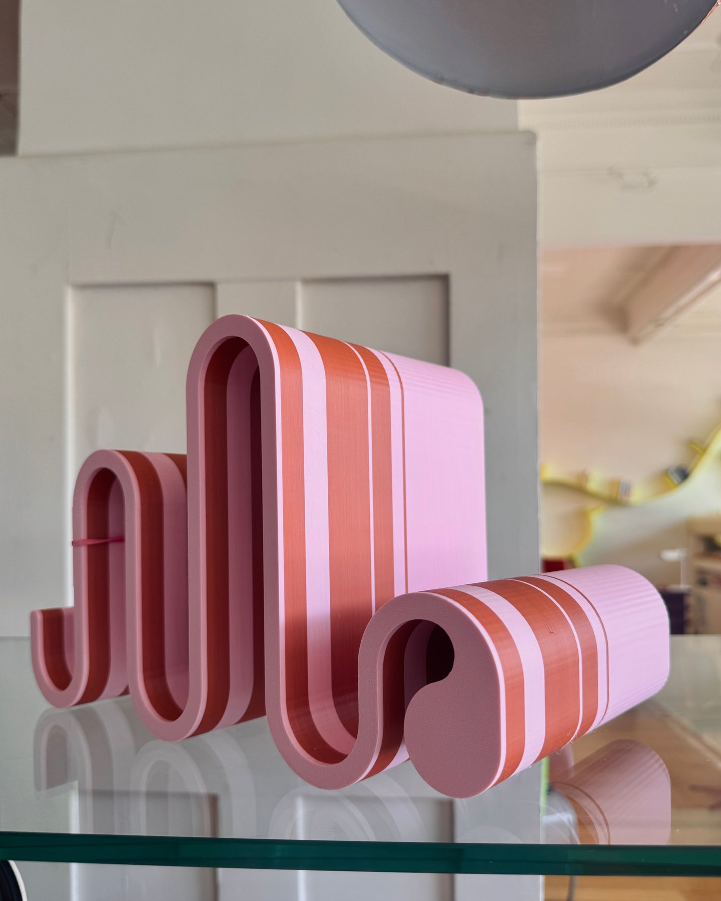 PRIMARY RESIDENCE / Apostrophus Bookstand Large - Pink & Rust