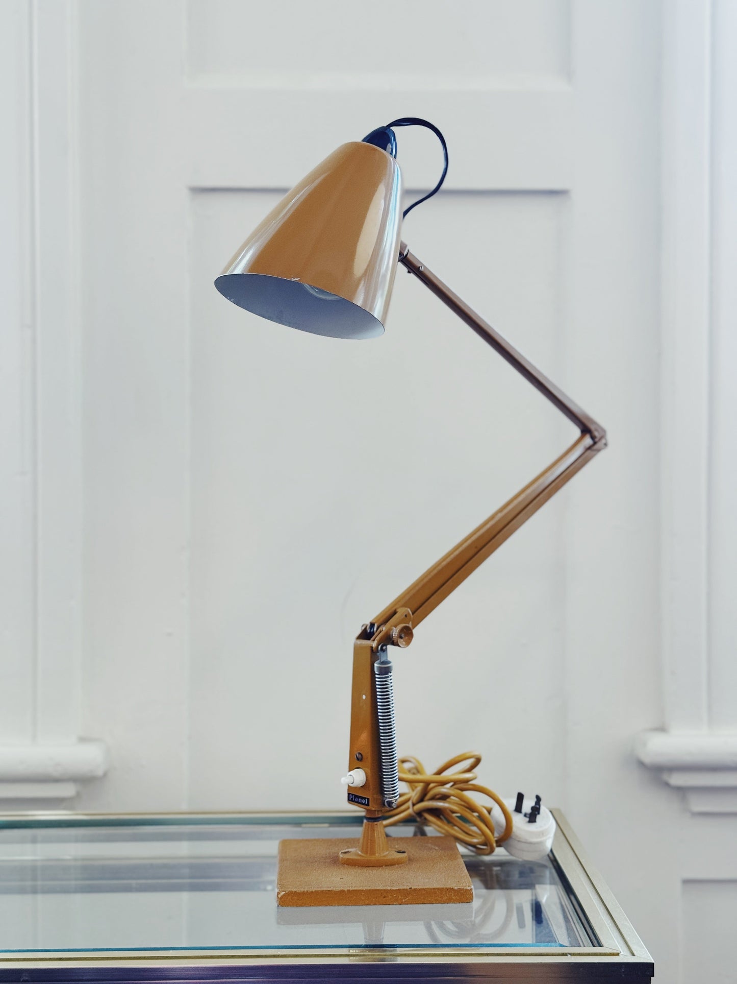 PLANET / Studio K Desk Lamp - Brioche