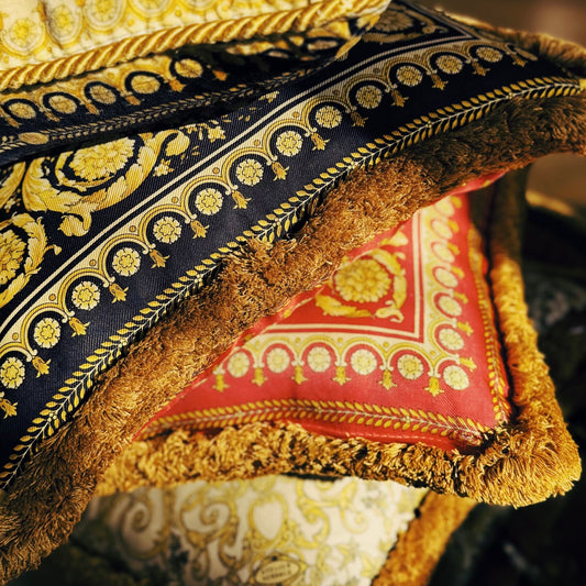 VERSACE / I ♡ Baroque Silk Floral Medusa Cushions