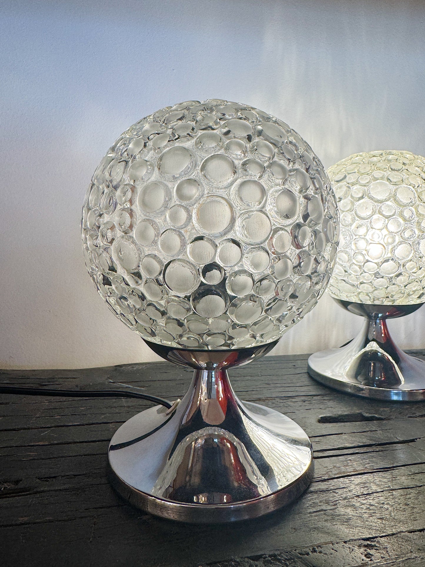 VINTAGE / Bubble Glass Tulip Base Lamps