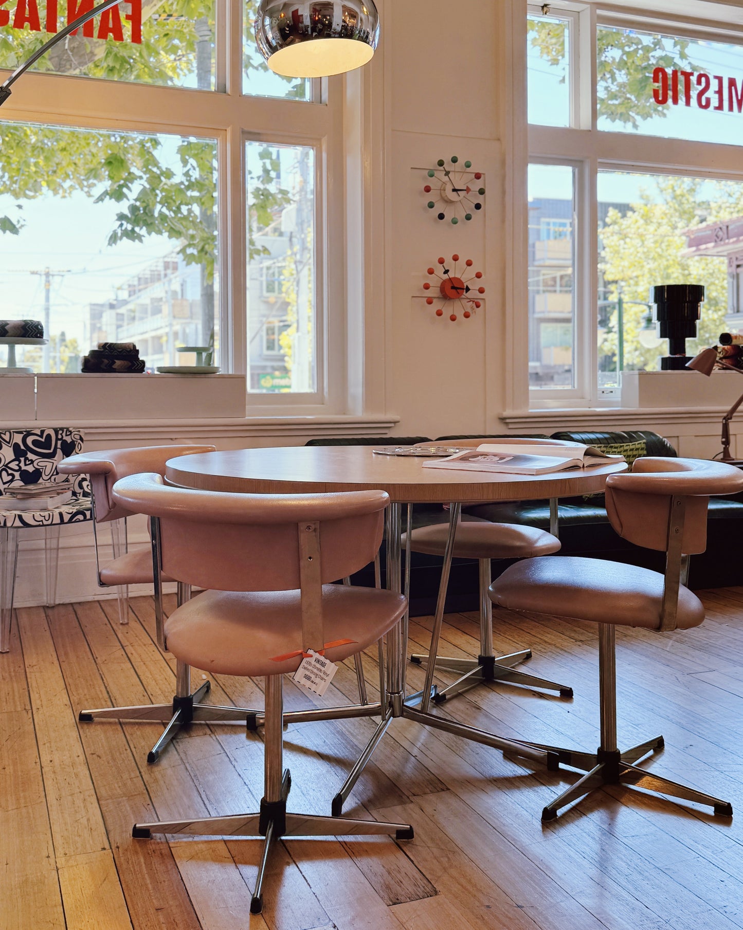 KM TUBULAR INDUSTRIES / 1970s Chrome & Blush Swivel Chairs - Set of 4