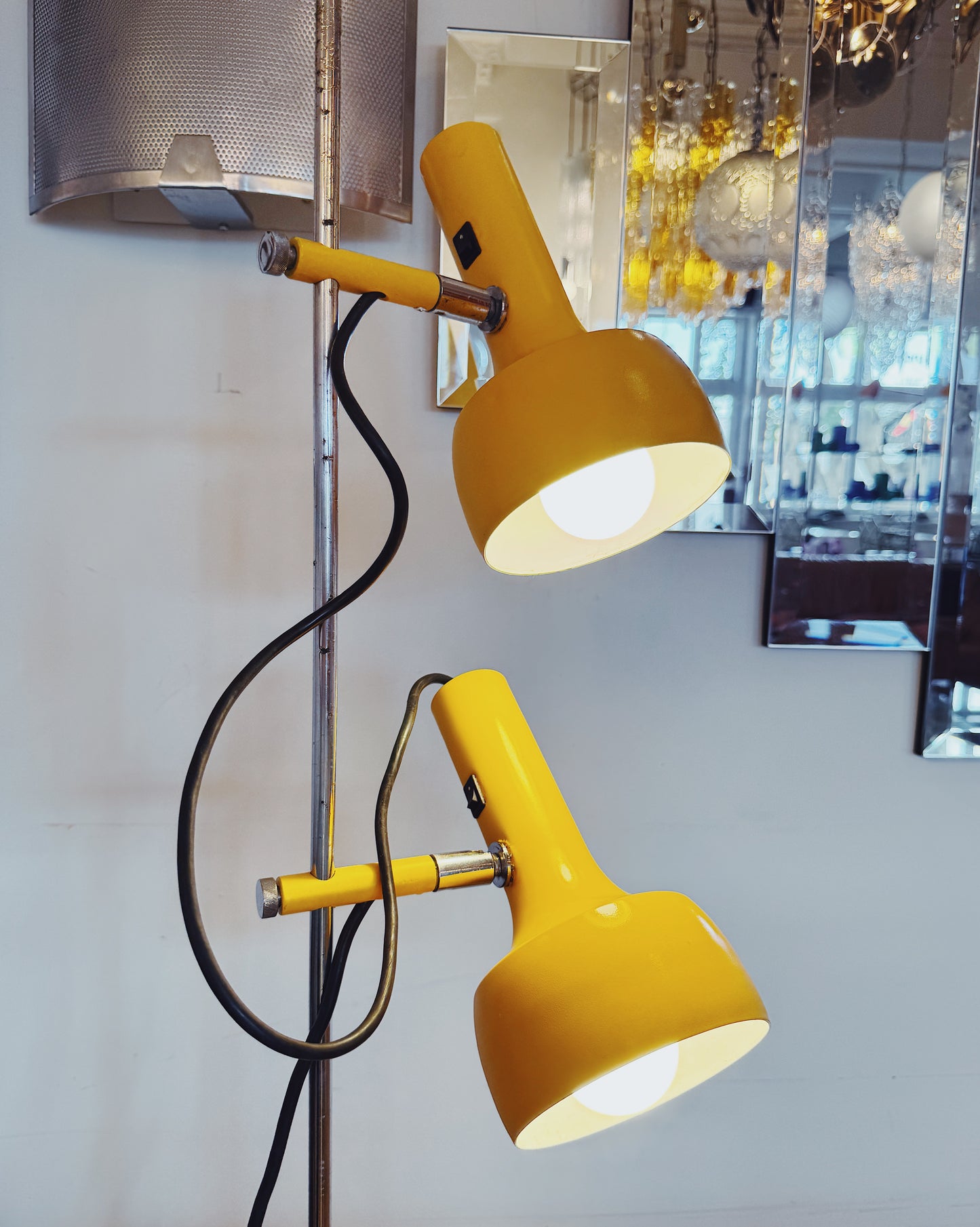 OSLO AUSTRALIA / Dual Head Floor Lamp - Yellow