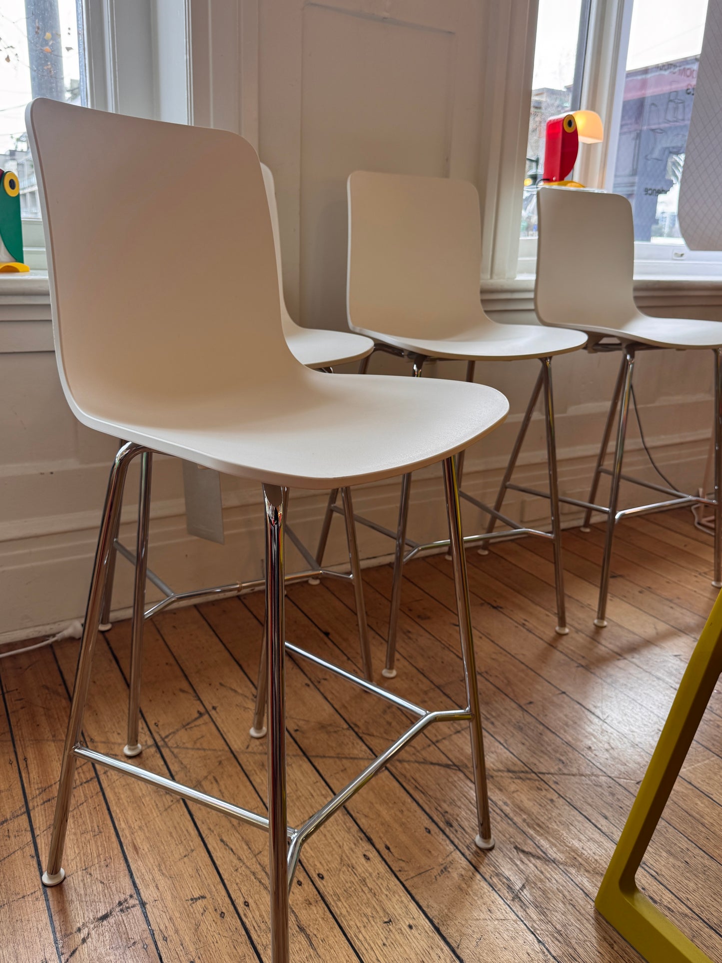 VITRA TAKEOVER / Hal Stool by Jasper Morrison, 2010/2014 - White