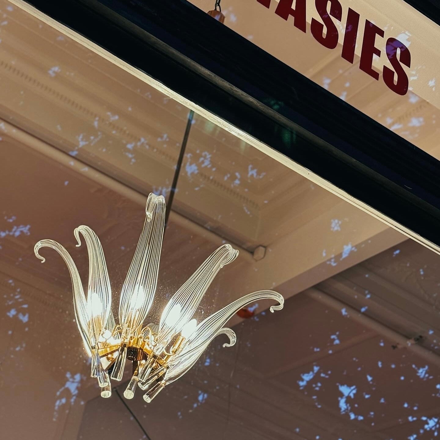 FRANCO LUCE / Seguso Giant Leaf Murano Glass Chandelier