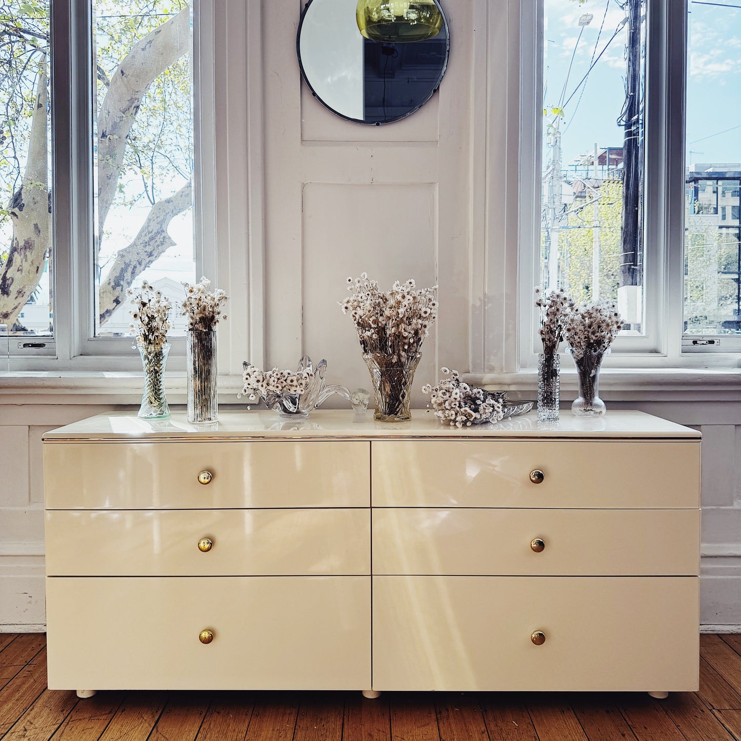 MOEBEL WERKE / Post Modern High Gloss Dresser - Cream